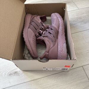 Adidas ultraboost size 6